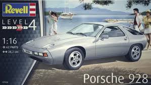 Revell 1/16 Porsche 928
