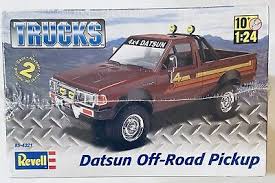 Revell 1/24 Datsun Off-Road Pickup