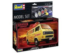Revell 1/25 Argyle's VW T3 Surfer Boy Pizza Van