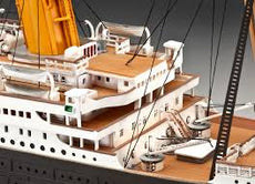 Revell 1/400 R.M.S. Titanic 100th Edition Anniversary