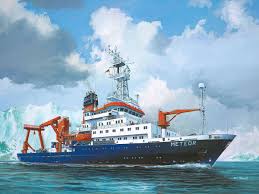 Revell 1/300 Meteor German Resarch Vessel