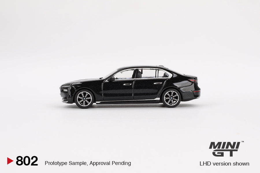1/64 BMW I7 EDRIVE50 BLACK SAPPHIRE (LHD) BLISTER PACKAGING MGT00802-BL