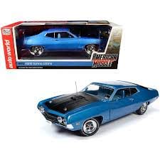 AutoWorld - 1/18  1969 Ford Shelby Mustang GT350 Pilot Car - Acapulco Blue Metallic