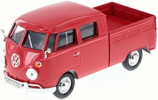 Motormax 1:24 Scale Volkswagen Type 2 (T1) - Pickup Red Diecast Vehicle