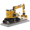 DIECAST MASTER -DM85662 M323F RAILROAD WHEELED EXCAVATOR 1:50 Model