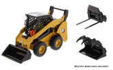 DIECAST MASTERS -Caterpillar 272D3 Skid Steer Loader plus