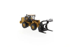 DM CAT 972M Wheel Loader with Log Fork - HO Scale