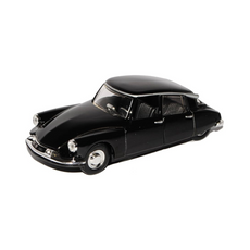 Bburago- 1/32 Citroen DS19