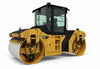 DIECAST MASTERS -1:50 Caterpillar ® CB13 Asphalt Vibratory Compactor