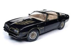 Auto World 1/18 1972 1977 Pontiac Firebird Trans Am (Black)