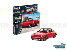 Revell 1/24 Porsche 911 Carrera 3.2 Targa (G Model)
