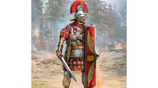 ICM- 1/16 Roman Centurion (1 century)