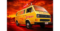 Revell 1/25 Stranger Things Argyle's VW T3 Surfer Boy Pizza Van