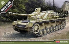 Academy - 1/35 German Stug IV Sd.Kfz.167 (Ver. Early)