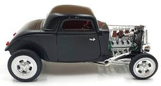 Auto World 1/18 1934 Ford 3-Window Coupe