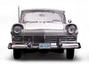 Sun Star 1/18 1957 Ford Fairlane 500 Skyliner