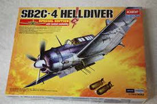 Academy - 1/72 SB2C-4 Helldiver
