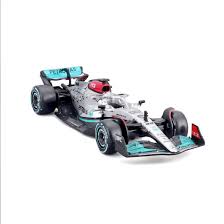 Bburago 1/43 Mercedes AMG F1 W13 2022 w/helmet