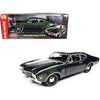 Auto World - 1/18 1969 Oldsmobile Cutlass S W-31