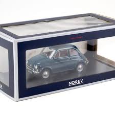 Norev 1/18 Fiat 500L 1968 (Blue Turchese)