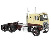 IXO-Models 1/43 International Transtar COE 1965