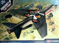 Academy - 1/72 French Navy F-8P "Last Flight"