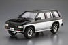 Aoshima- 1/24 Nissan D21 Terrano V6