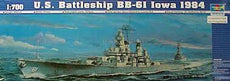 Truｍpeter  1/700 USS lowa BB-61