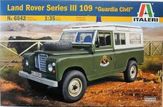 Italeri 1/35 Land Rover Series III 109 "Guardia Civil"