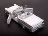 Sun Star 1/18 1957 Ford Fairlane 500 Skyliner