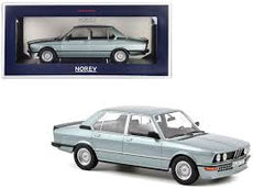 Norev 1/18 BMW M 535i 1980 (Blue Metallic)