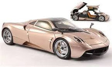Welly 1/24 Pagani Huayra 2017 Met Gold