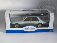 MCG 1/18 Ford Granada MK II 2.8 Ghia (Light Green Metallic)
