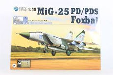 Kitty Hawk 1/48 Mig-25 PD/PDS Foxbat