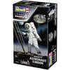 Revell 1/8 Apollo 11 Astronaut on the Moon