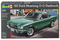 Revell 1/24 '65 Ford Mustang 2 plus 2 Fastback