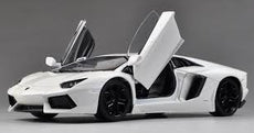 Welly 1/24 Lamborghini Aventador Coupe