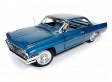 AutoWorld - 1/18 1961 Pontiac Catalina - Blue