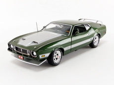 AutoWorld - 1/18 1973 Ford Mustang Mach 1 - Green