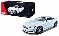 Maisto- 1/18 Exclusive 2015 Ford Mustang ( White )