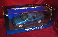 AUTOArt - 1/18 Holden V2 Monaro - Blue Metallic