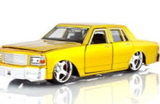 1/26 1987 Chevrolet Caprice, Yellow