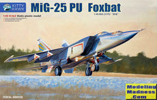 1/48 MiG-25 PU Foxbat
